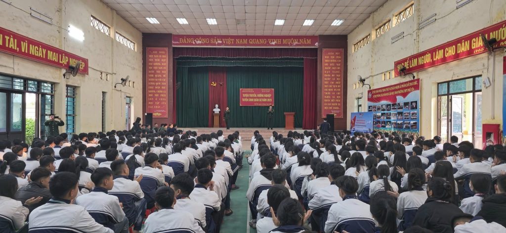 THÔNG TIN TUYỂN SINH NĂM 2025